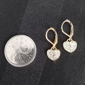 🎉FREE WITH PURCHASE🎉 Gold Tone/Iridescent Rhinestone Broken Heart Earrings